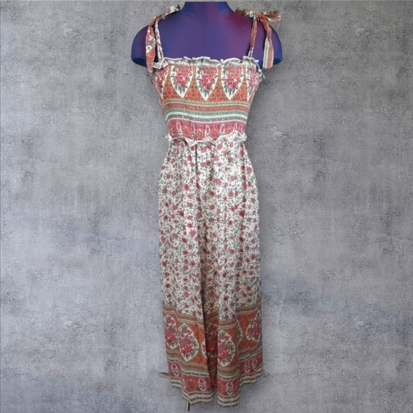 Lulu's Perfect Moments Cream Print Smocked Tie-Strap Culotte Jumpsuit Size Small - Picture 1 of 12